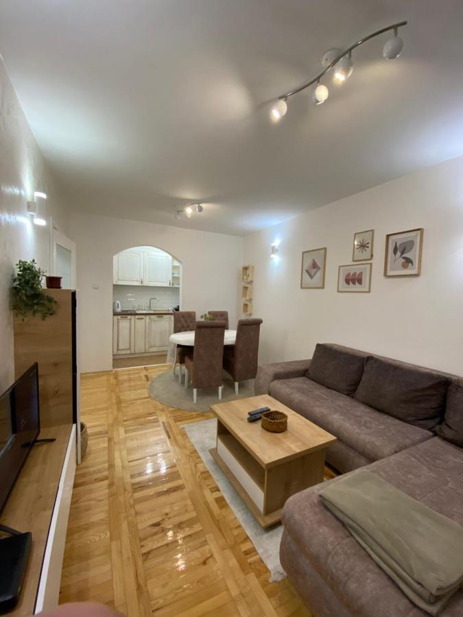 Sleepover - Holiday Base Novi Sad Exterior foto